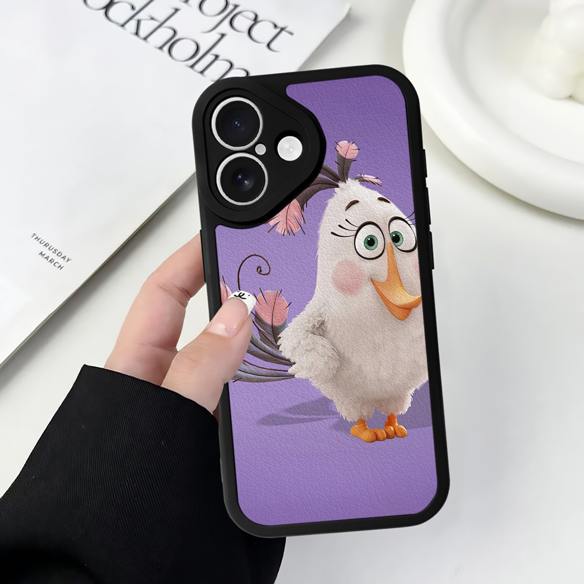（画像用） Angry Birds アングリーバード 【iPhone 16シリーズ対応】シリコンスマホケース（レザー調） 材質：シリコン